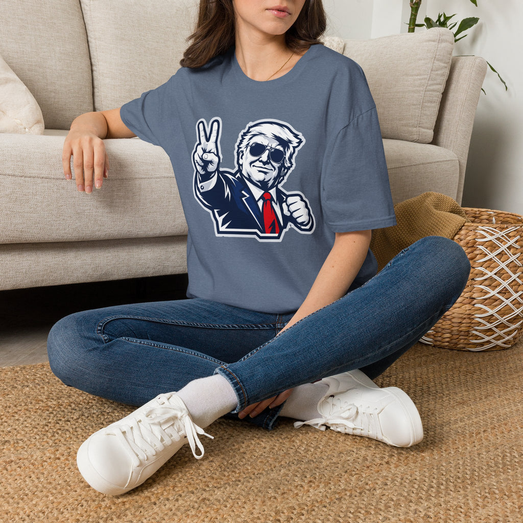 Vintage President Trump Peace Sign T-Shirt — Patriotic Trump Graphic Tee